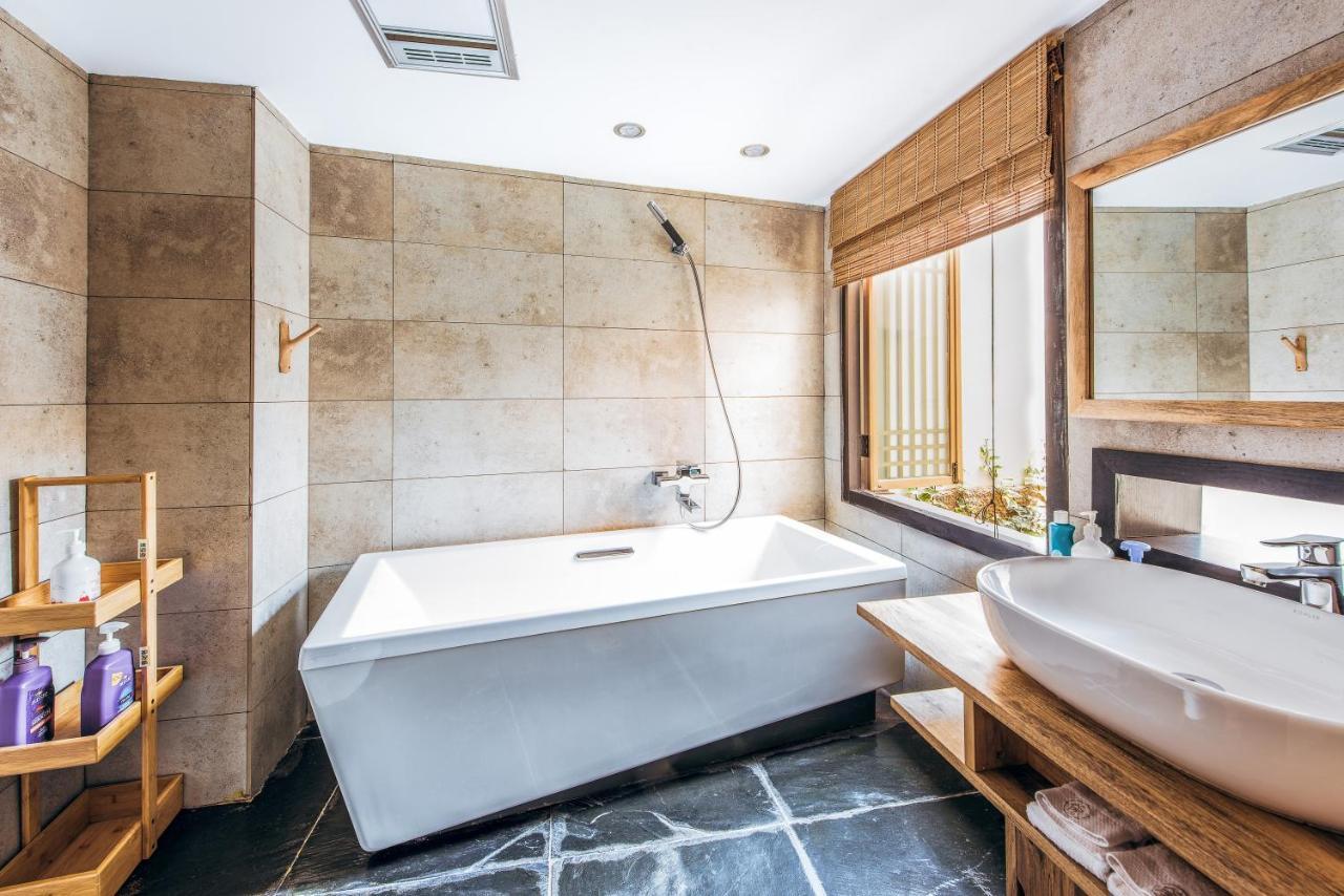 Dali Shaxi Qing Jing Courtyard Hotel Jianchuan Buitenkant foto